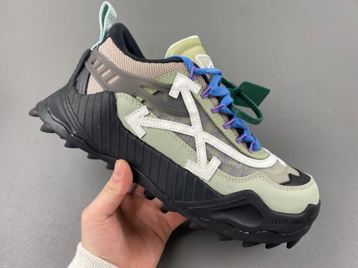 OFF-WHITE C/O ODSY-1000 SNEAKER
