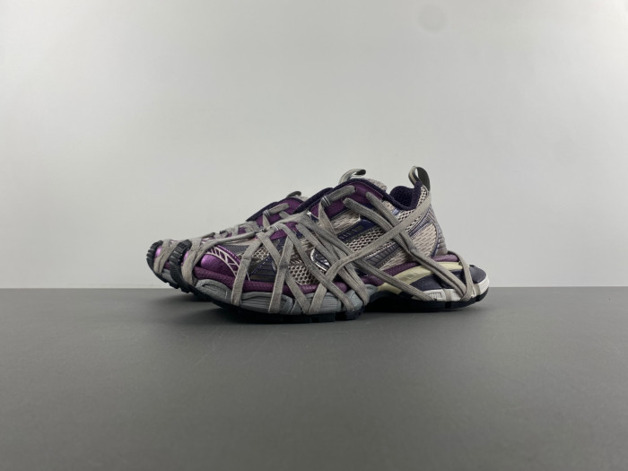 BLCG 3XL SNEAKER 778698 W3XLL 0621