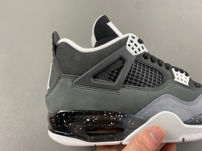 Air Jordan 4 “Fear” FQ8138-002