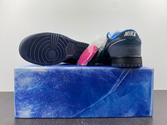 Nike Dunk SB Low Blue Lobster 313170-342