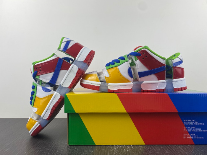 eBay x Nike SB Dunk Low “Sandy Bodecker” FD8777-100