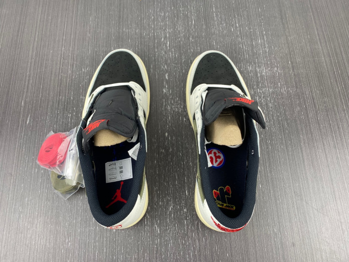 Travis Scott x Air Jordan 1 Low OG WMNS “Olive” DZ4137-106