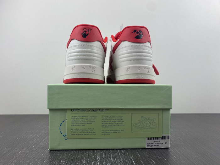 OFF-WHITE SNEAKER