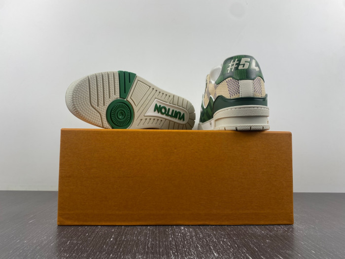 LV TRAINER SNEAKER