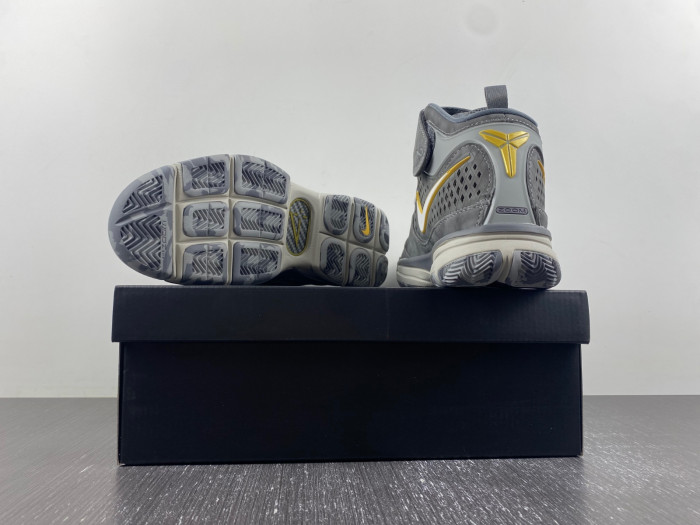 Nike Kobe 2 Prelude (4/50+ Points) 640222-001