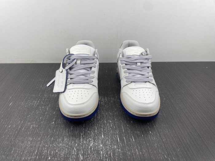 OFF-WHITE SNEAKER