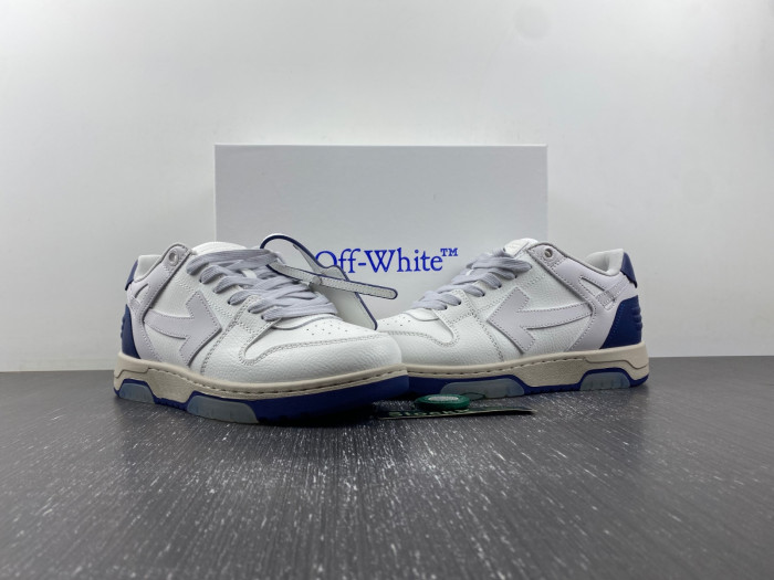OFF-WHITE SNEAKER