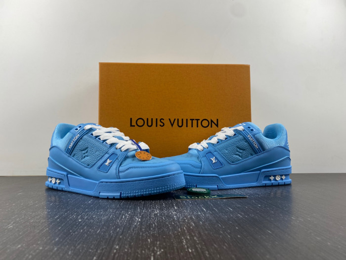 LV TRAINER SNEAKER