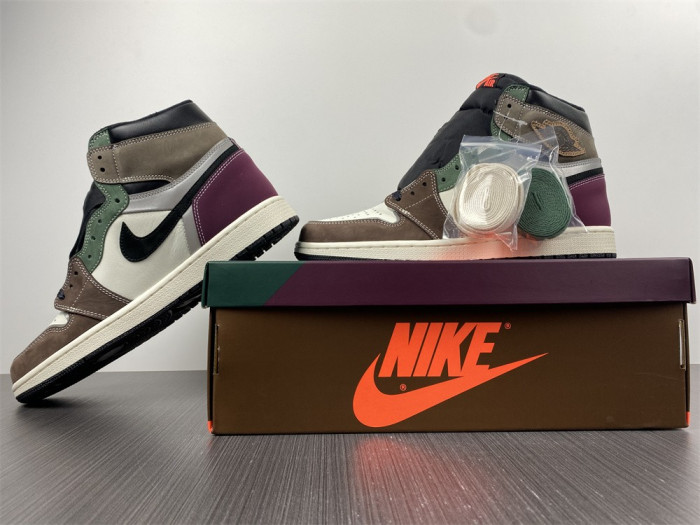 Air Jordan 1 High OG “Hand Crafted” DH3097-001