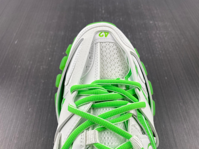 BLCG TRACK SNEAKER 542023 W3RL1 9035