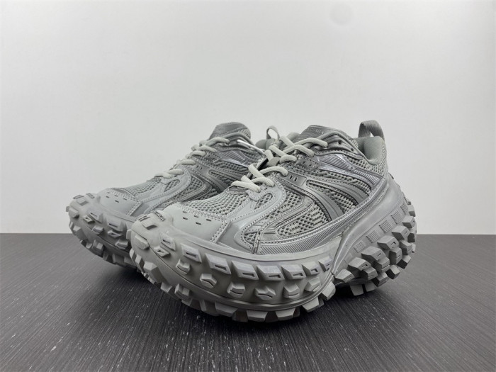 BLCG DEFENDER SNEAKER