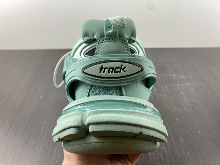 BLCG TRACK SNEAKER 542023 W2LA2 4010
