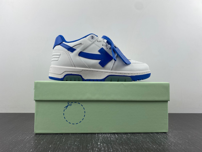 OFF-WHITE SNEAKER