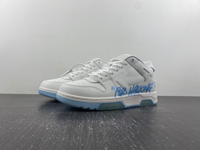OFF-WHITE SNEAKER