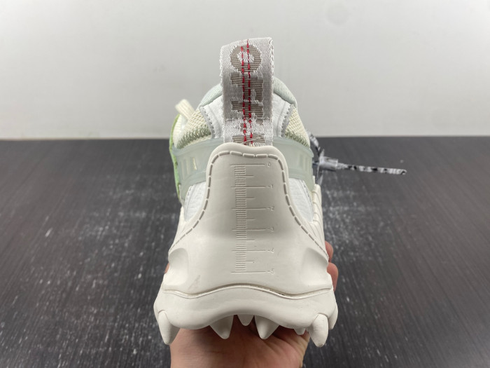 OFF-WHITE C/O ODSY-1000 SNEAKER