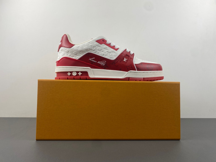 LV TRAINER SNEAKER