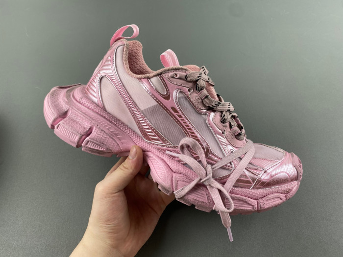 BLCG 3XL SNEAKER 734731 W3XL5 9048