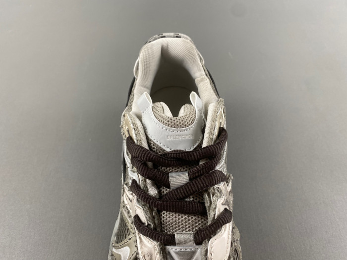 BLCG RUNNER SNEAKER 779066 W3RBXP 2000