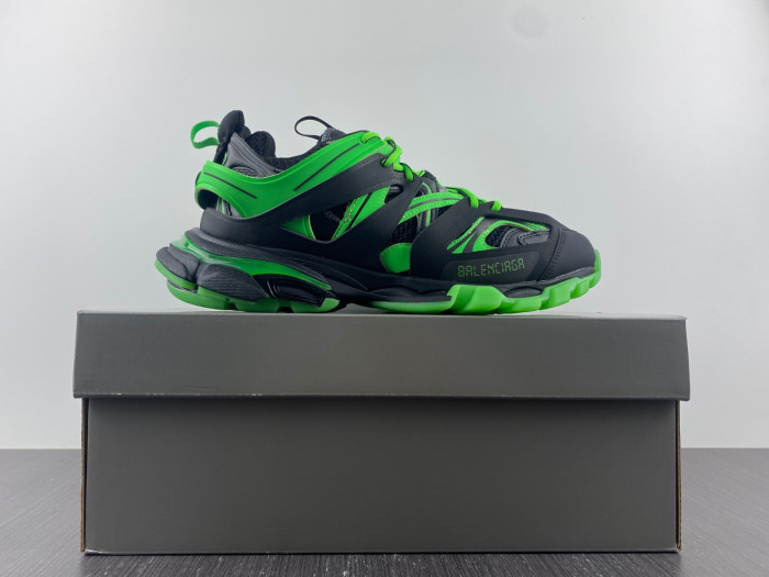 BLCG TRACK SNEAKER 542023 W3RL1 1035
