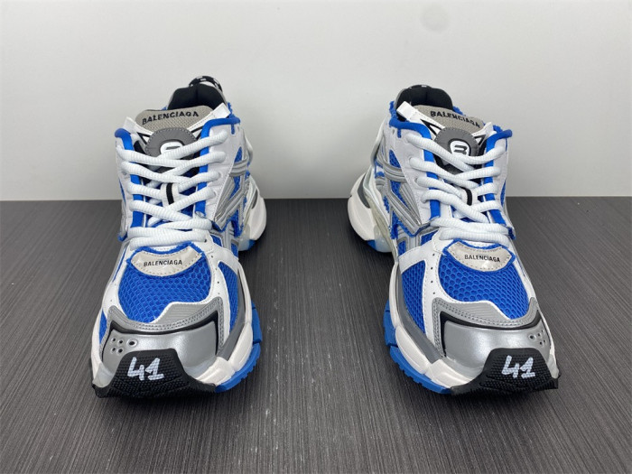 BLCG RUNNER SNEAKER 677403 W3RB3 4912