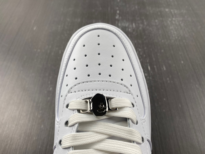 B*PE SNEAKER