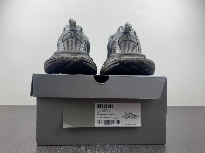 BLCG 3XL SNEAKER 734734 W3XL7 1210