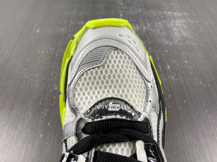BLCG RUNNER SNEAKER 677403 W3RBP 1093
