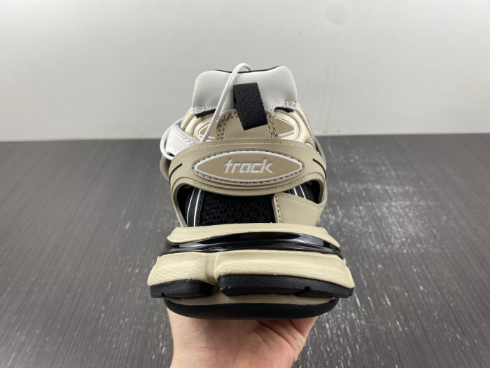 BLCG TRACK SNEAKER 542023 W3AC4 8017