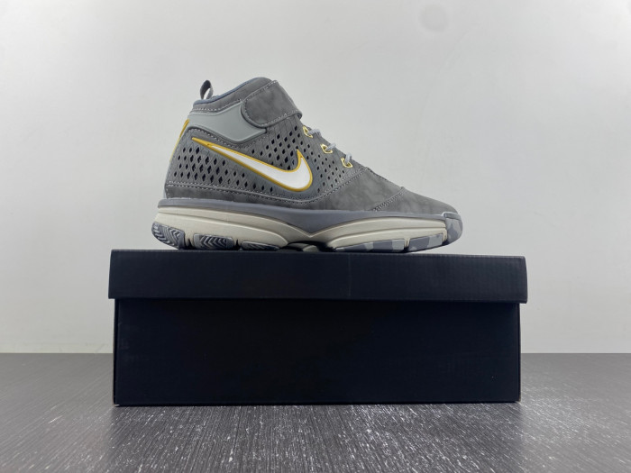 Nike Kobe 2 Prelude (4/50+ Points) 640222-001