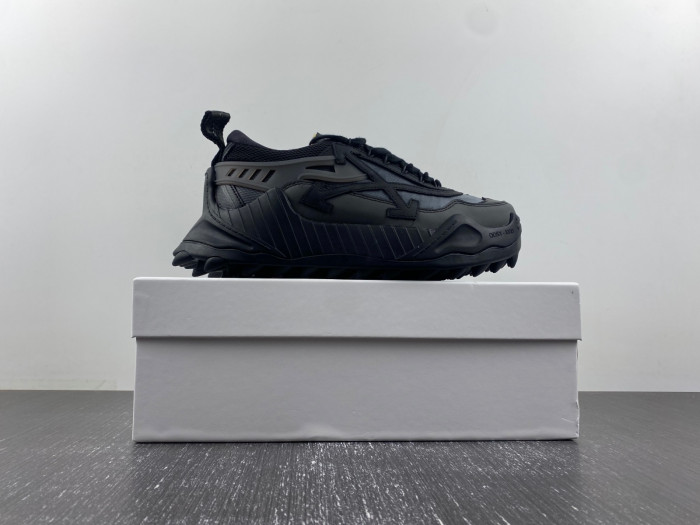 OFF-WHITE C/O ODSY-1000 SNEAKER