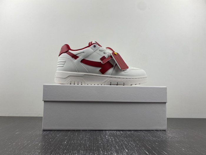 OFF-WHITE SNEAKER