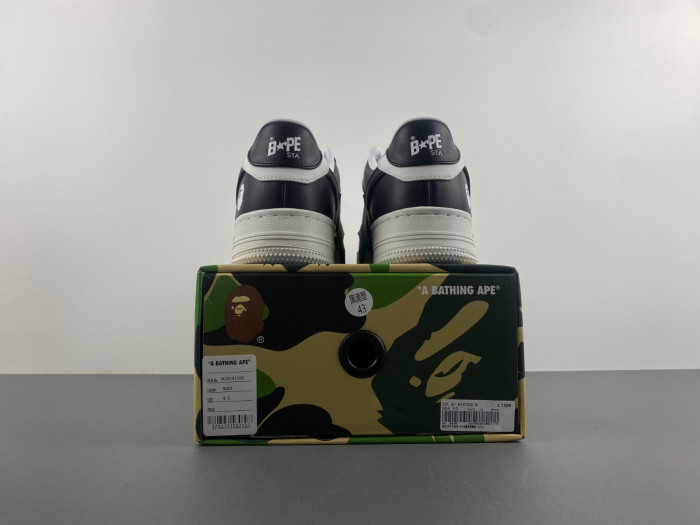 B*PE SNEAKER