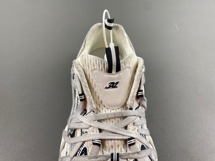 BLCG 3XL SNEAKER 734734 W3XL1 8310
