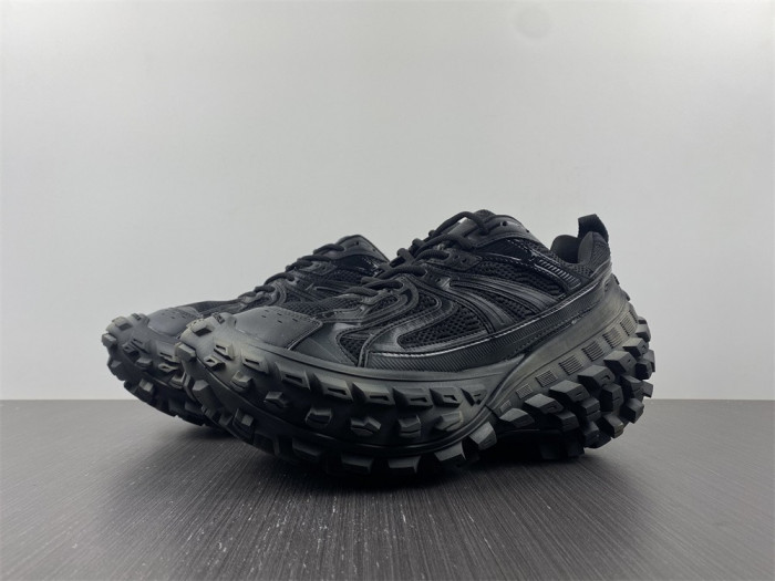 BLCG DEFENDER SNEAKER