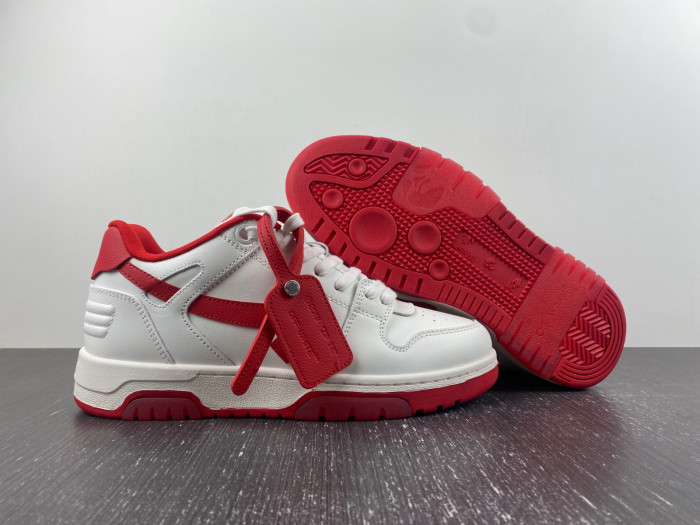 OFF-WHITE SNEAKER