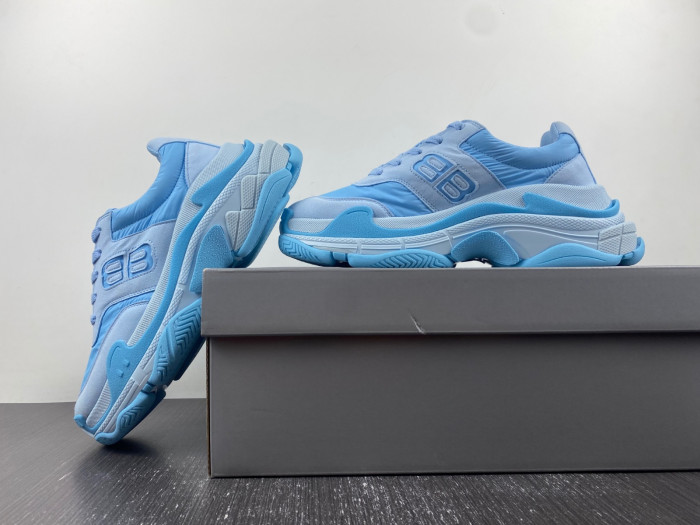 BLCG TRIPLE S SNEAKER 710156 W3CU2 4045