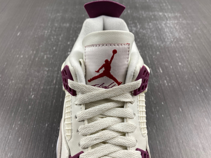SB x Jordan 4 “Sapphire Red” DR5415-102
