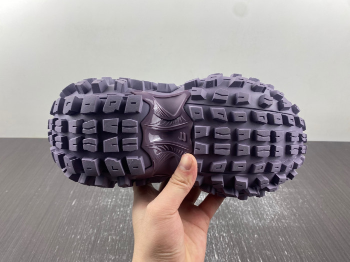 BLCG DEFENDER SNEAKER 685611 W2RA6 1015