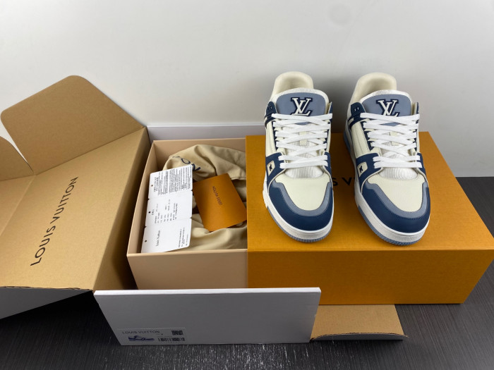 LV TRAINER SNEAKER