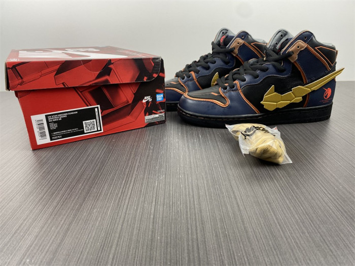 Gundam x Nike SB Dunk High “Banshee” DH7717-400