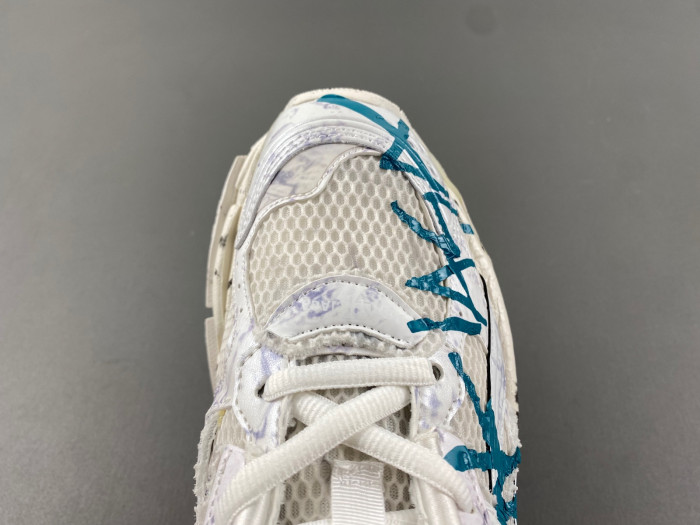 BLCG RUNNER SNEAKER 772774 W3RNY 0133