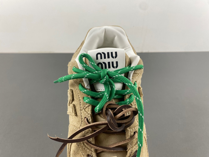 New Ba1ance X Miu Miu 530 SL Sneaker 5E165E