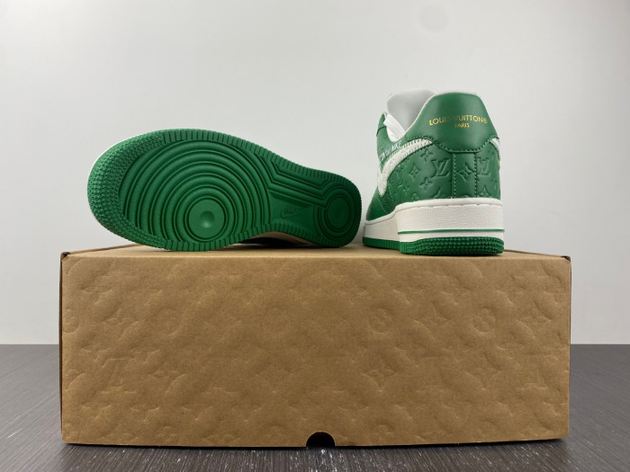LV x AIR FORCE 1 GREEN MS0232
