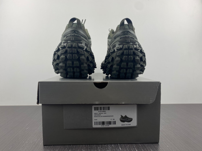 BLCG DEFENDER SNEAKER