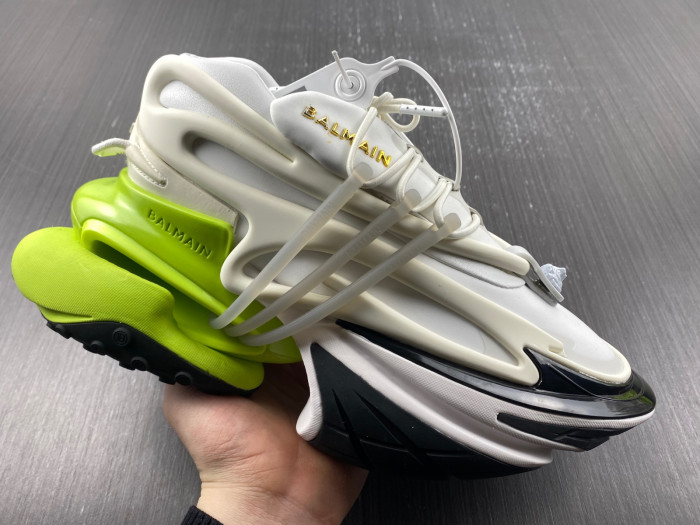 BALMAIN LEATHER UNICORN LOW-TOP SNEAKER