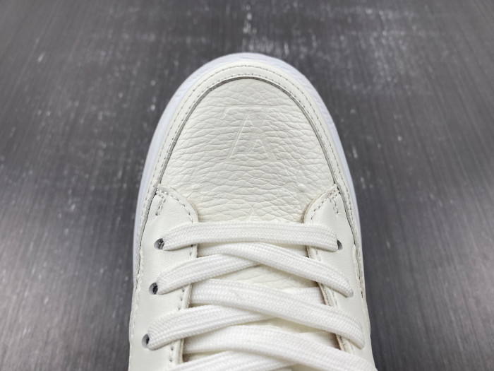 LV LOW-TOP SNEAKER