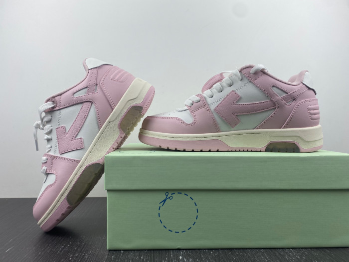 OFF-WHITE SNEAKER