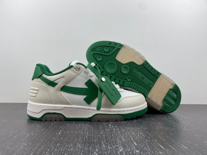 OFF-WHITE SNEAKER