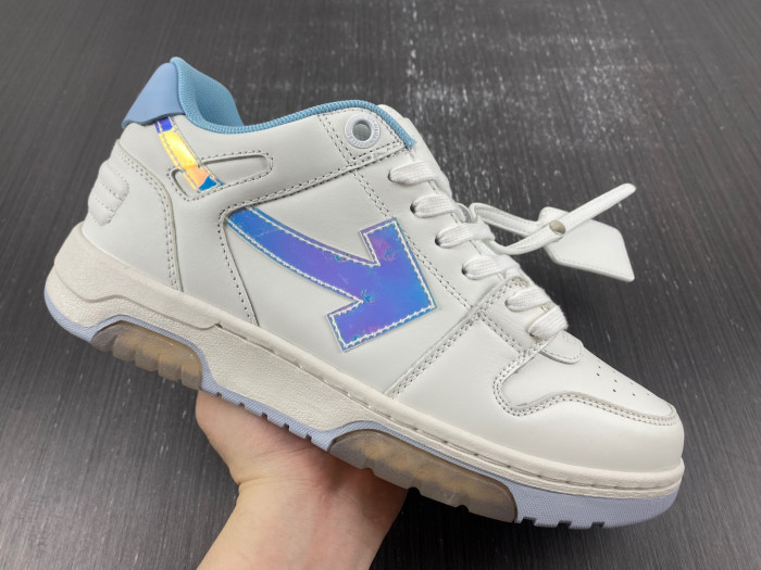 OFF-WHITE SNEAKER