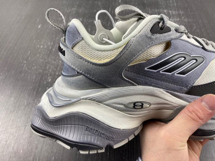 BLCG CARGO SNEAKER 784341 W2MV9 0223
